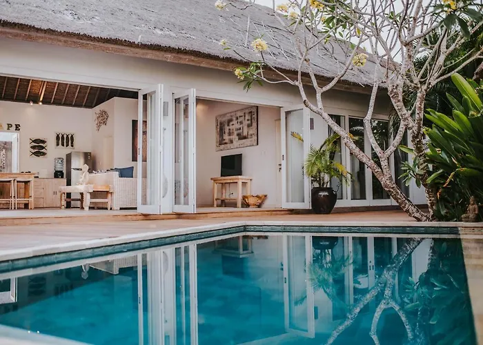 Escape * Nusa Lembongan